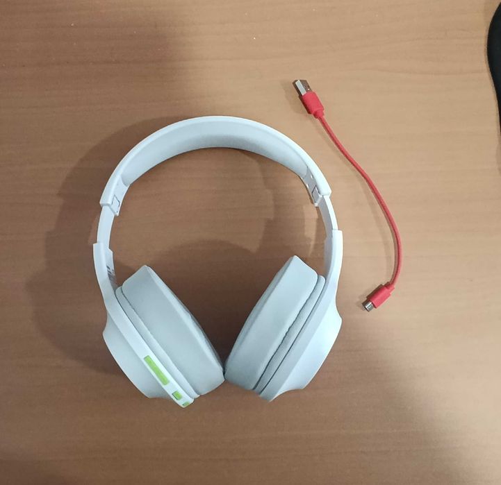 Auriculares hama Spirit Calypso bluetooth brancos - Novos