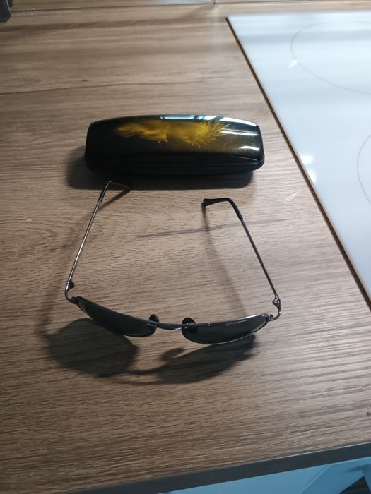 Etui z okularami PRL