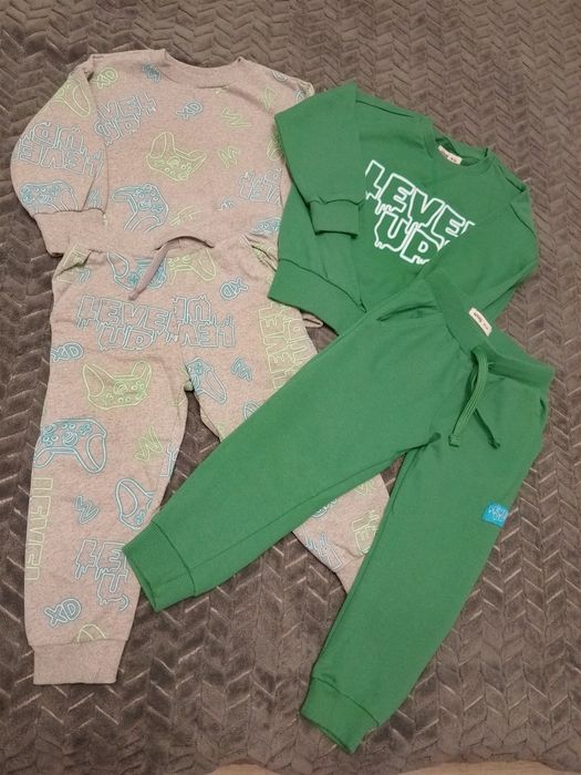 Костюми на хлопчика або дівчинку 92-98 2-3роки Sinsay