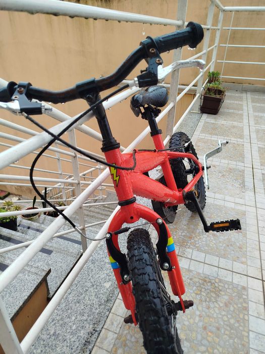 Bicicleta usada mas a funcionar