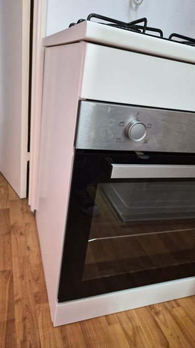 Conjunto Fogão (gás) e forno (elétrico)