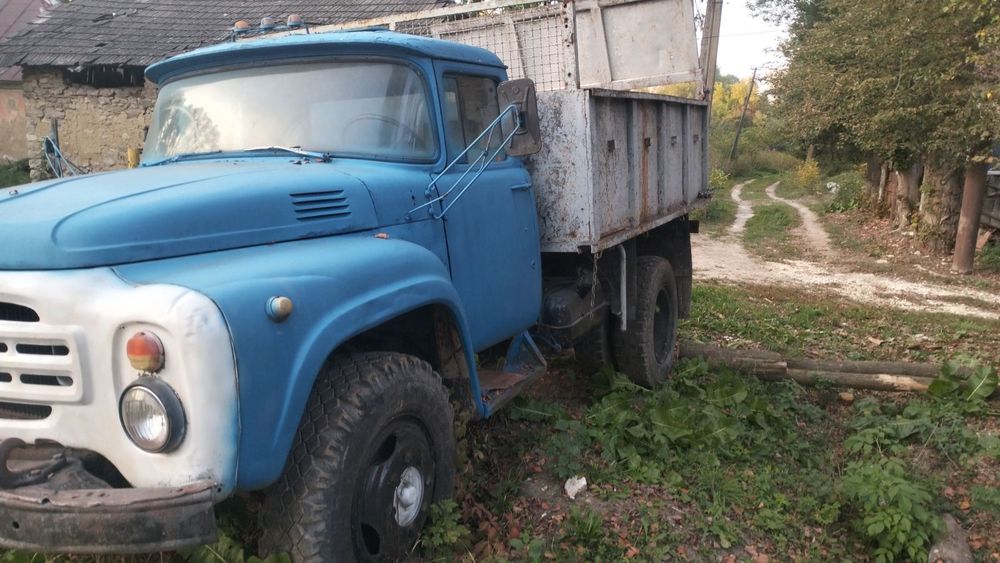 Продається Зіл на повному ходу