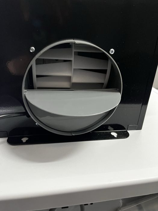 Кухонна витяжка Witt 60 см чорне скло