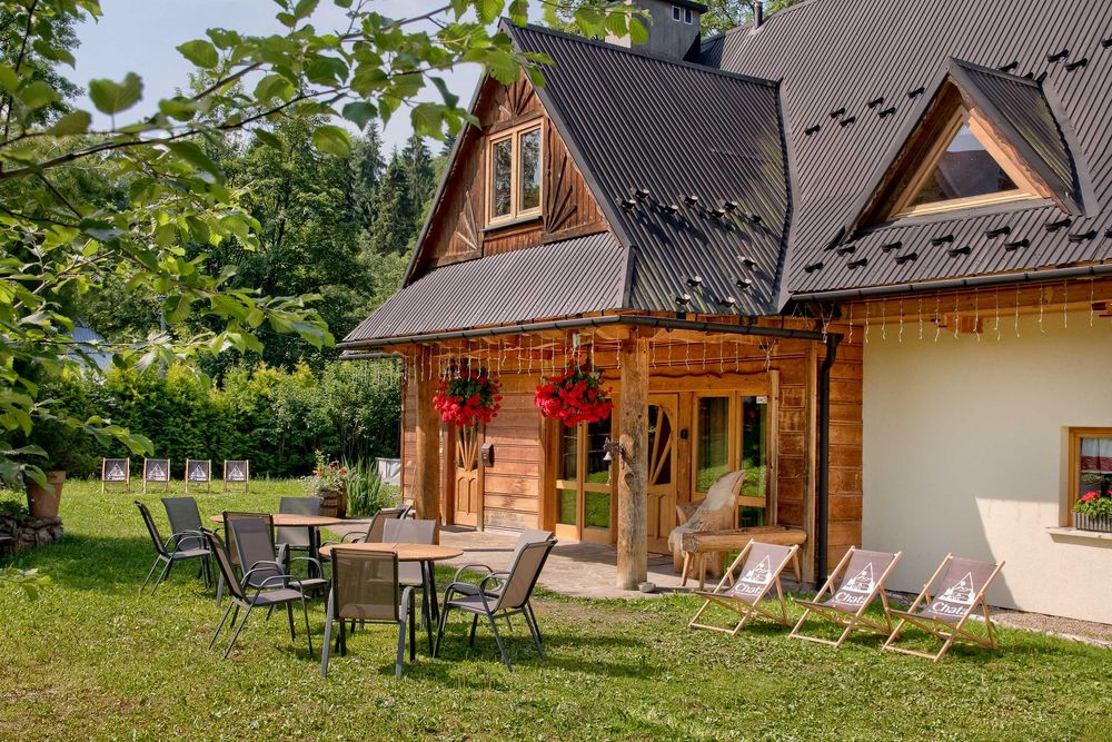 Góralska Osada NA WYŁĄCZNOŚĆ 26os - imprezy firmowe, urodziny, kawalerskie, domek w górach, noclegi Zakopane, domek z jacuzzi, domek do wynajęcia.