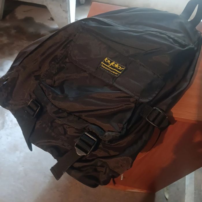 Vendo mochilas em muito bom estado