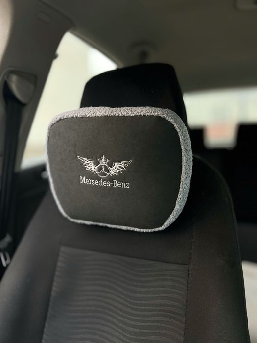 Подушка під шию в авто / ортопедична / ручна робота