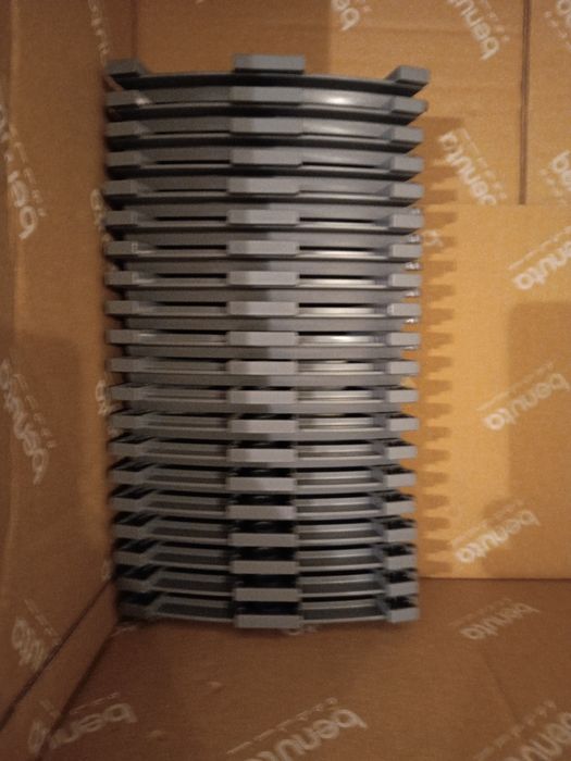 Zestaw torów LEGO Duplo 12 łuków 10 prostych zwrotnica i przejazd