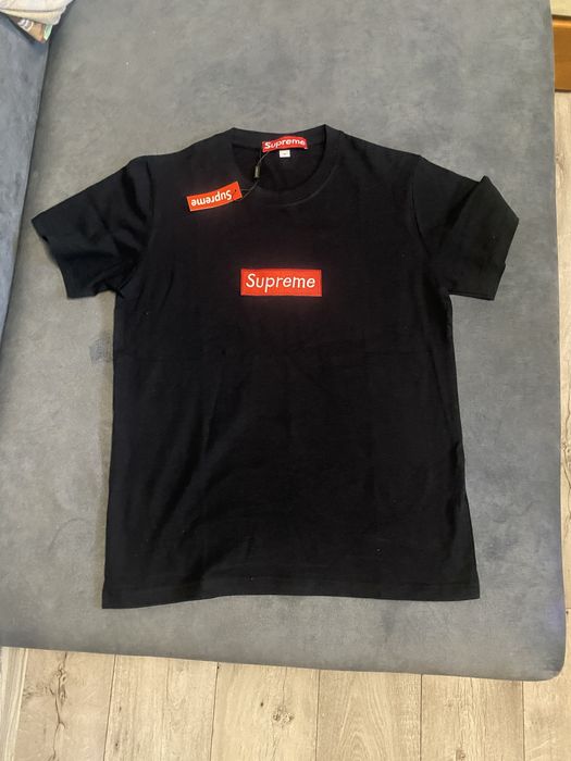 Нова футбока supreme 400 грн