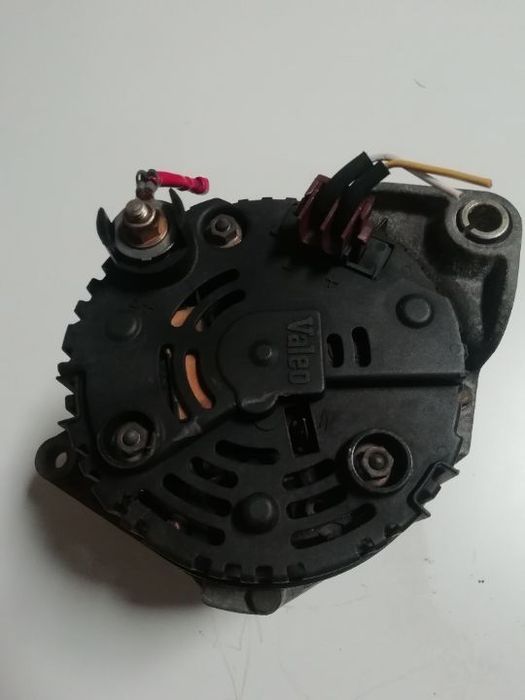 Alternador - Renault Twingo 1.2 8v ( 1995 ) .