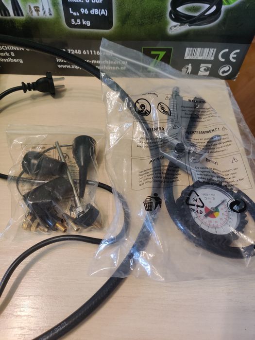 Безмасляный компрессор 180 л/мин 8 бар Zipper ZI-COM2-8