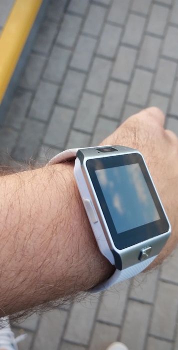 Smartwatch DZ09 elegancki