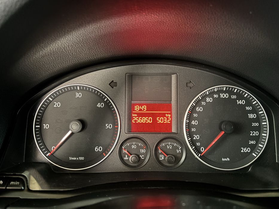 Volkswagen Golf 2007 VIN WVWZZZ1KZ8M304230 фото оголошення 7 з 12
