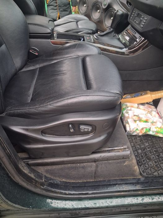 Продам е53 або х5 2004року