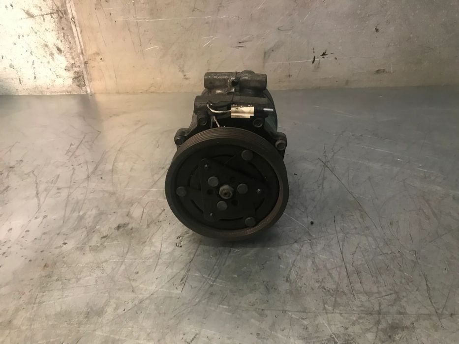 COMPRESSOR AC RENAULT LAGUNA I 1.6 16V 7700111036