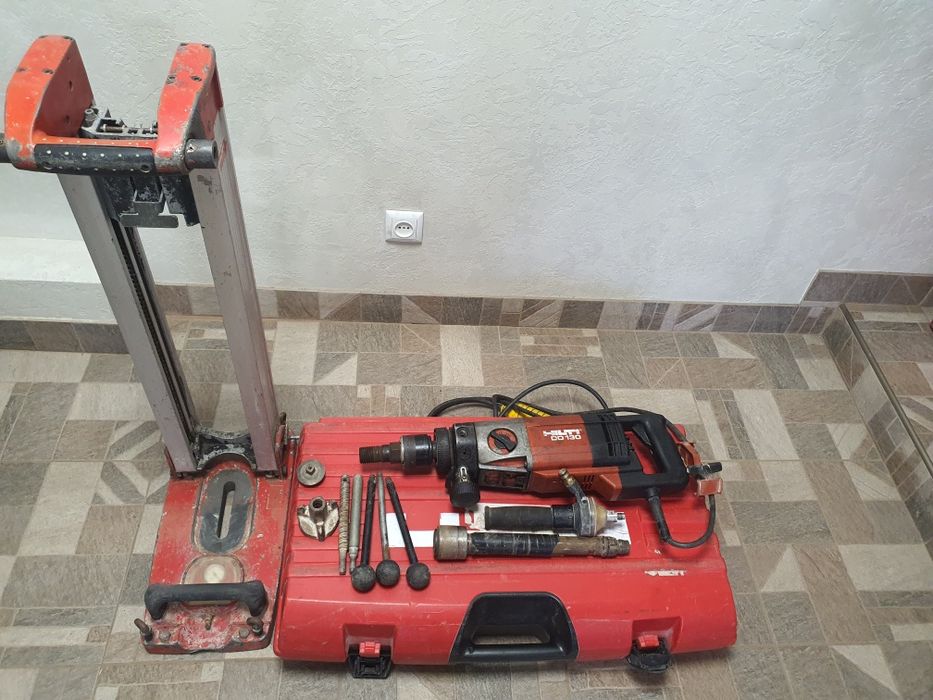 Установка  Hilti  DD130
