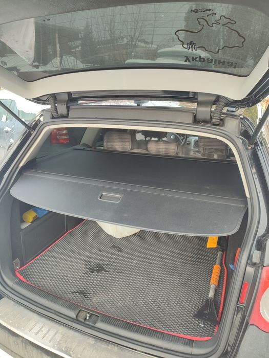 Шторка багажника Пассат б6 полка багажника Passat b6 Авторозборка