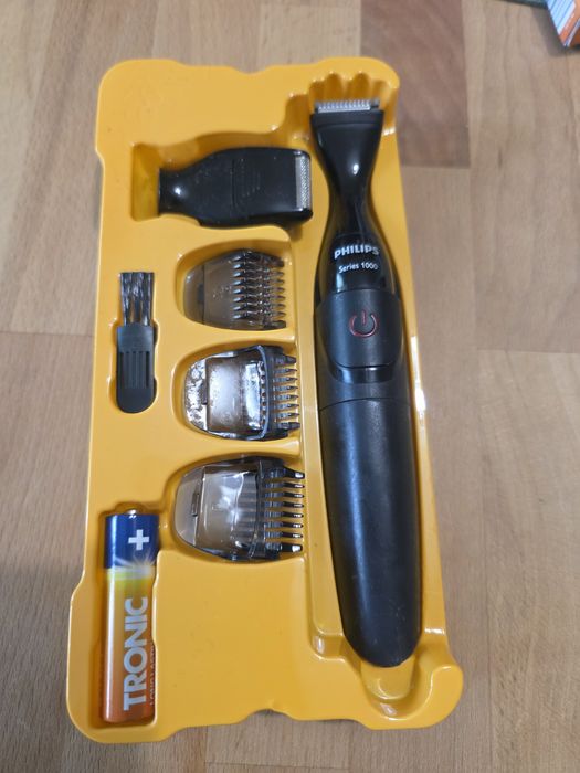 Trymer multigroom Philips series 1000