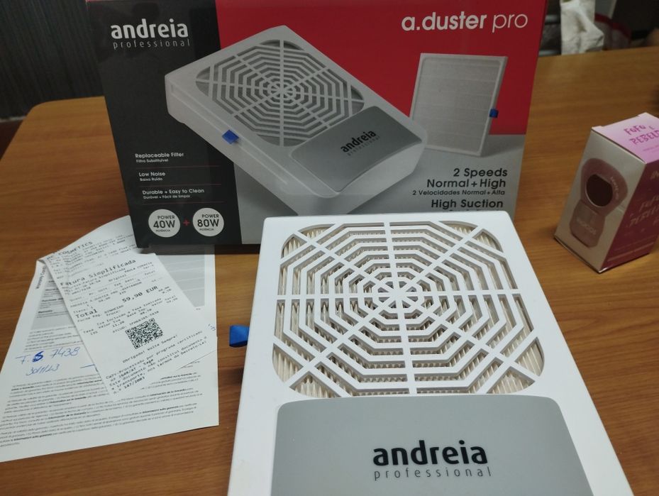 Aspirador de pó de unhas ANDREIA