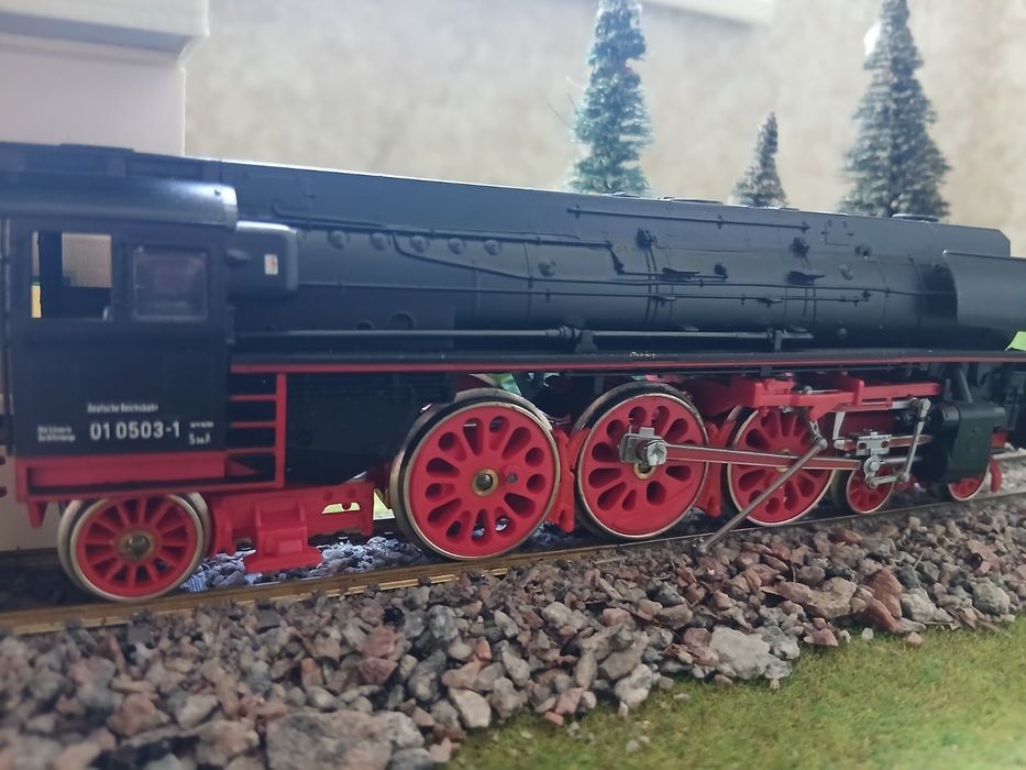 Roco ,Piko паровоз ВR 01,1/87 маштаб