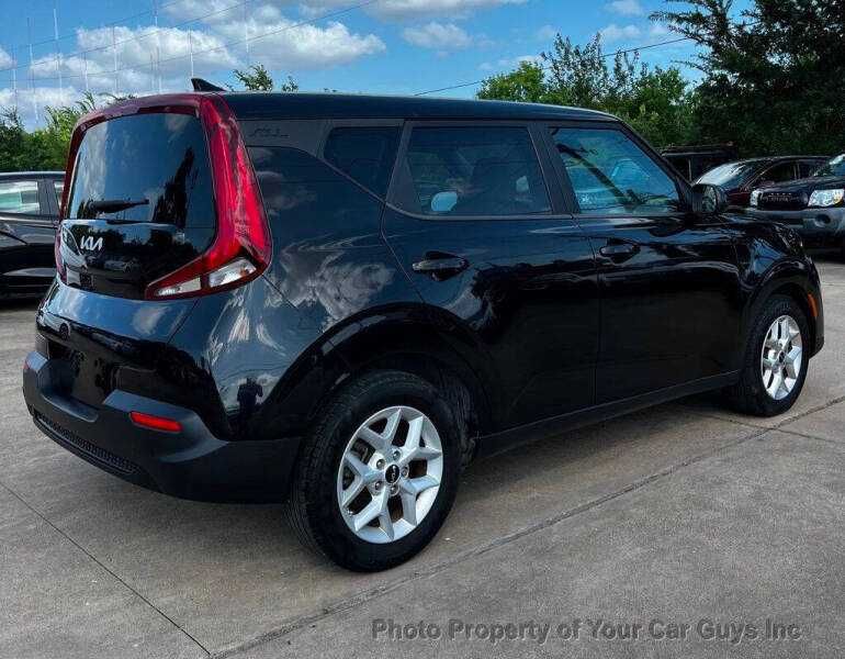 2022   Kia  Soul