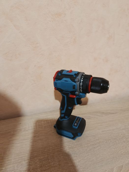 Шуруповёрт  безщеточный мод аккумуляторы Makita 18-21v