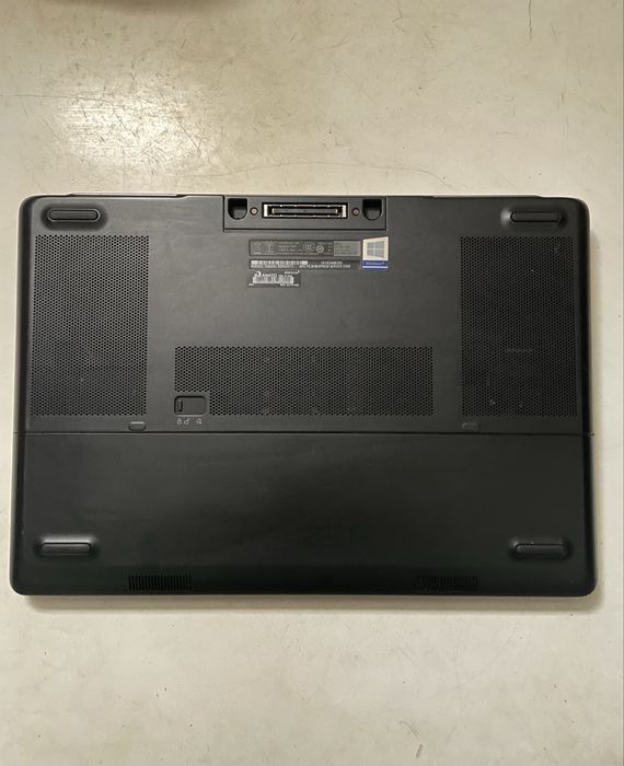 DELL Precision 7520 Quadro - ПОТУЖНА Графічна станція від DELL