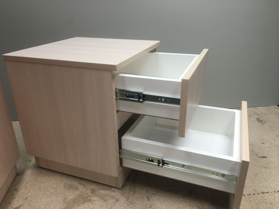 Комплект тумбочок (ціна за одну)