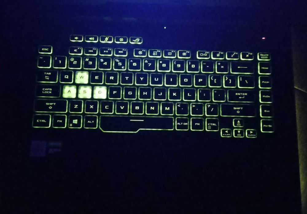 Laptop Asus Rog strix g15