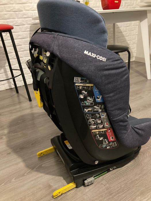 Автокрісло Maxi-Cosi (isofix)