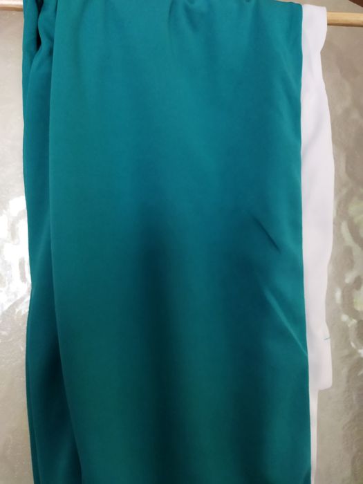 Zielony cienki dresik m/l