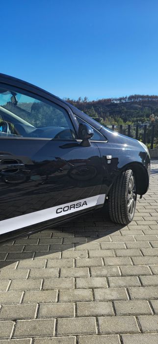 Opel Corsa D  1.2 Black Edition Poucos Quilómetros