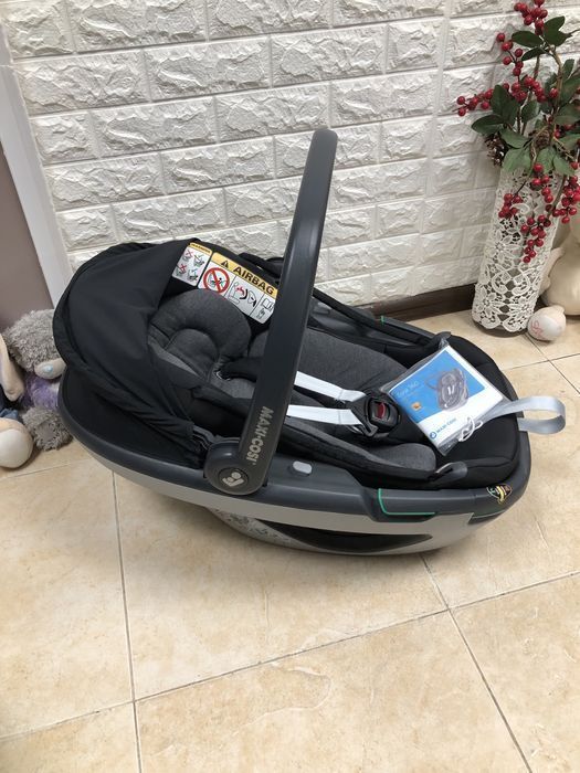 Автокрісло MAXI-COSI Coral 360 Група 0+ (0-13 кг) автолюлька база