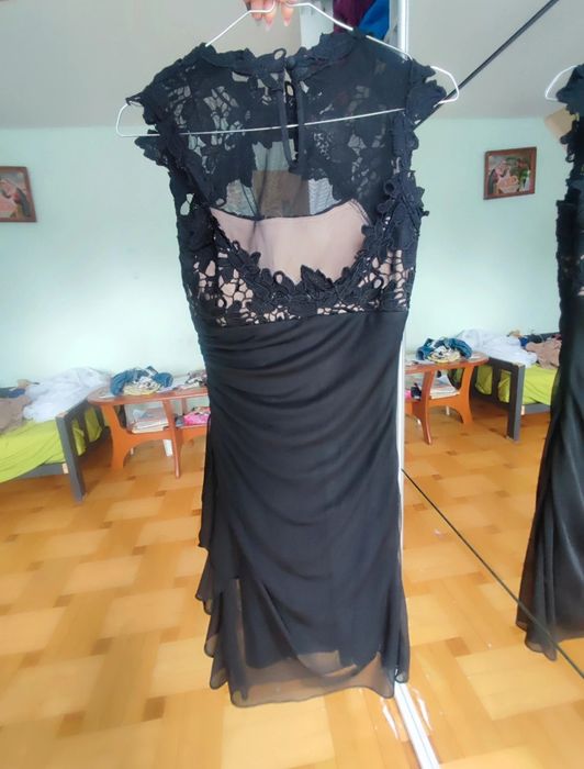 Sukienka S czarna