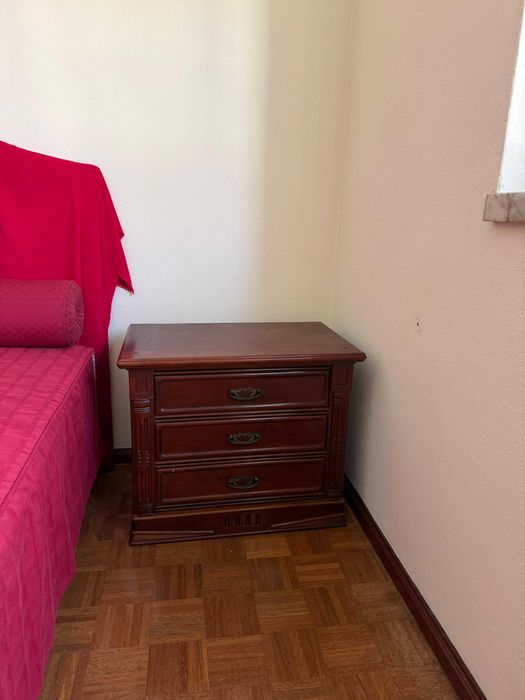 Vendo Mobilia de Quarto Individual/Conjunto