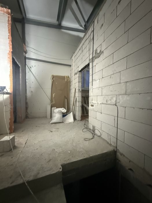 Будівельна бригада Франківськ – бетон, кладка, електрика, штукатурка