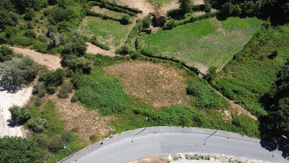 Terreno para Construção - Cambra
