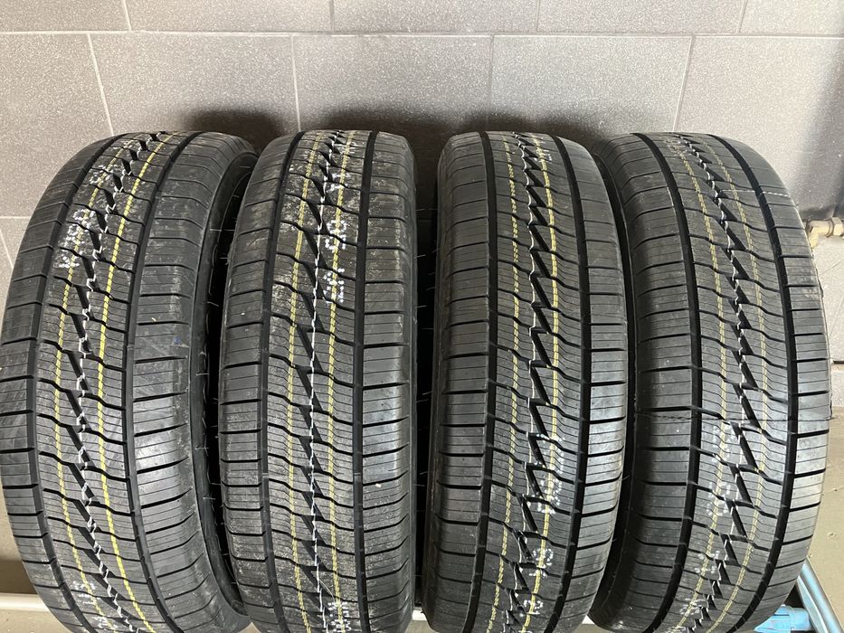 Komplet Nowe Firestone 205 65r 16C Wielosezon OKAZJA Trafic Vivaro