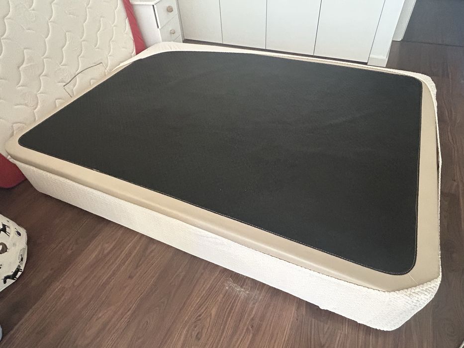 Sommier 1.40m com ou sem colchão