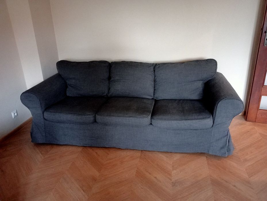 Szary pokrowiec do sofy Ektorp