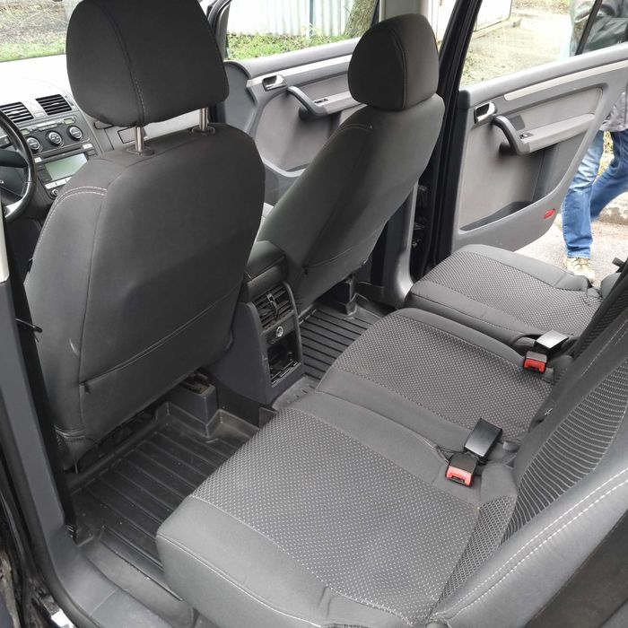 Продам Volkswagen Touran 1.4 TSi