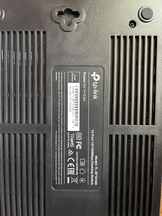Комутатор Tp-link TL-SF1016D
