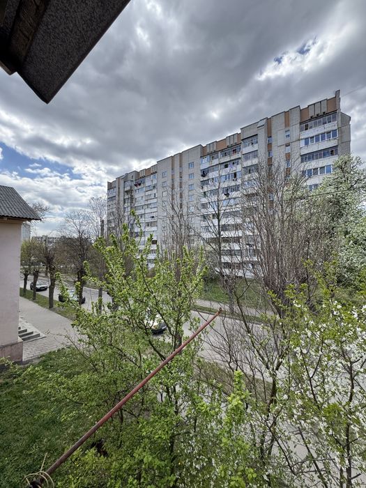 Терміновий Продаж кімнати у гуртожитку Вулиця Калнишевського Левандівка Повітряна Суботівська Широка Львів 1 кімнатна Залізничний район Львів