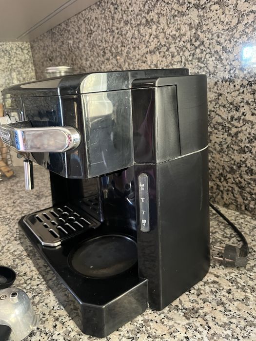Maquina de cafe DeLonghi BCO 410.1