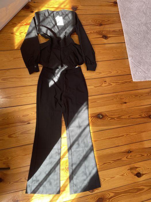 czarny komplet mohito spodnie flare + bluzka z falbankami scandi vintage y2k