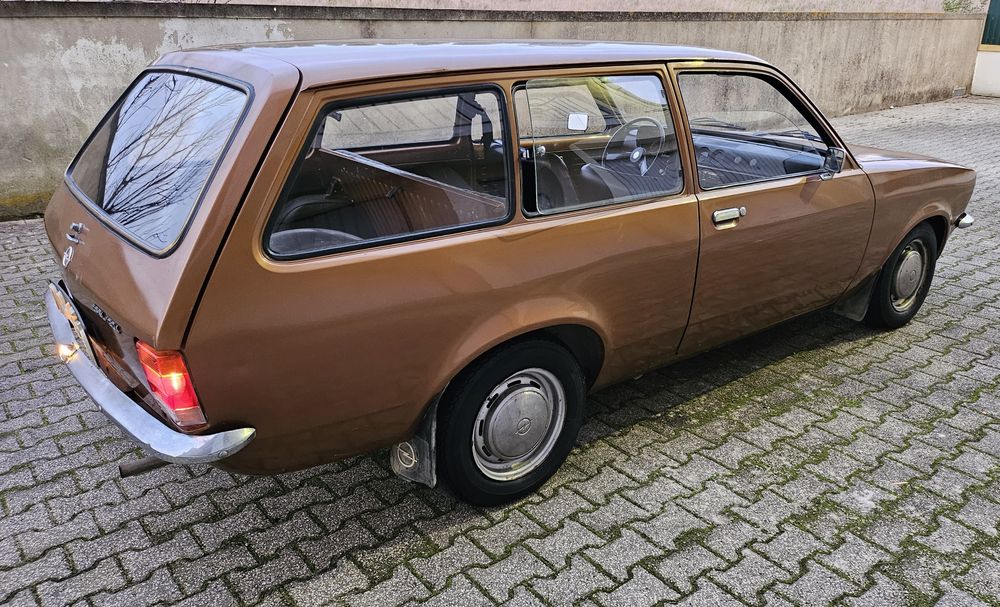 Opel 1204 unica dona