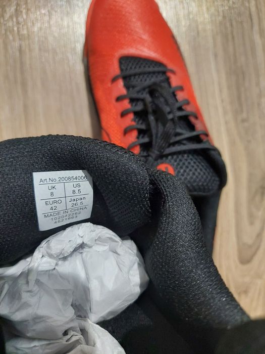 Nowe buty sportowe Kempa 42