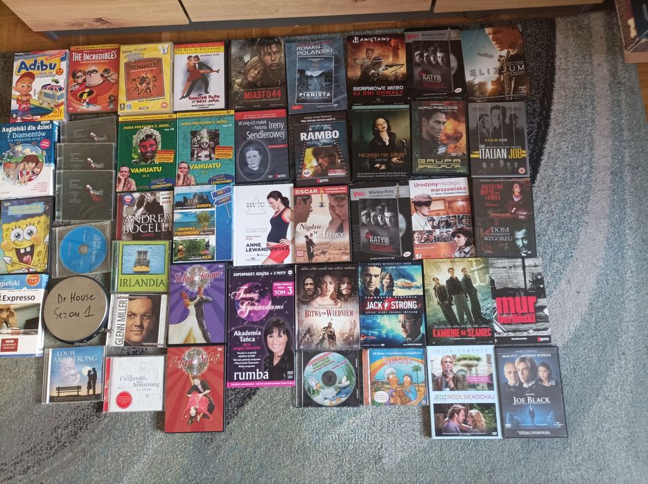 Wszystkie płyty ze zdjęcia po 3 PLN za sztukę.