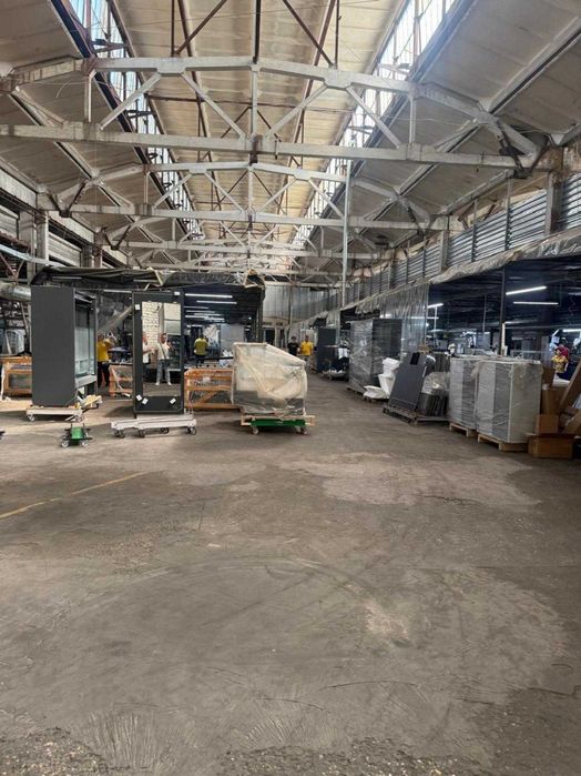 ПРОДАЖ: Великий виробничо-складський комплекс у Вінниці (18 500 м²)