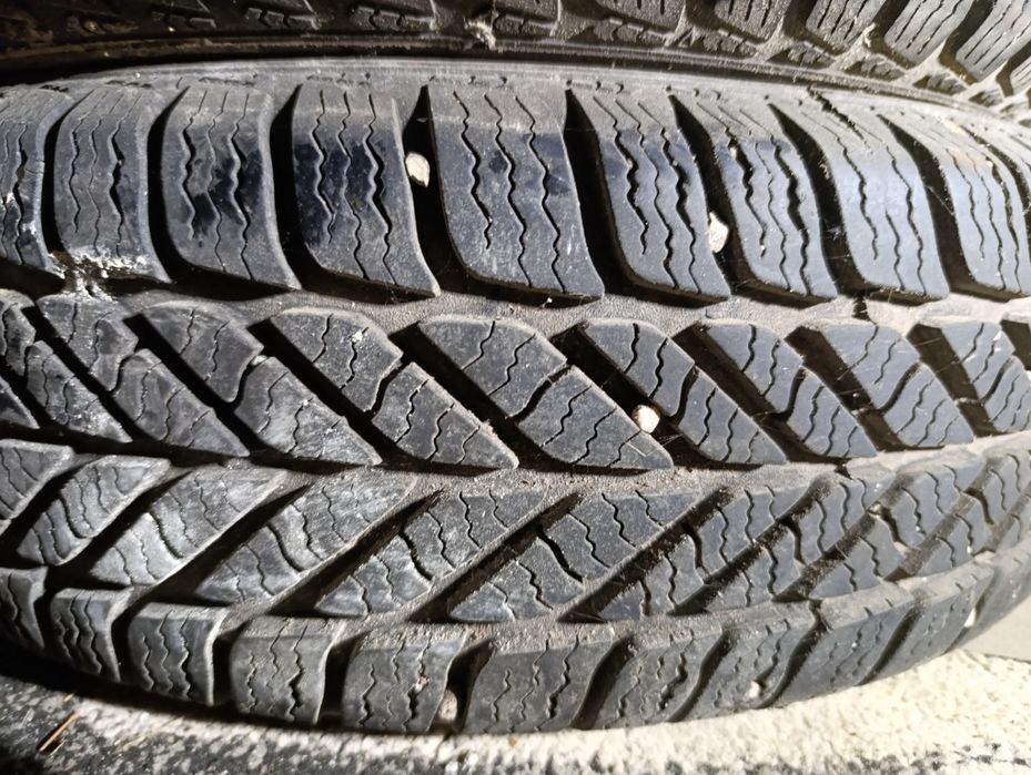 Opony Zimowe 185/65 R15