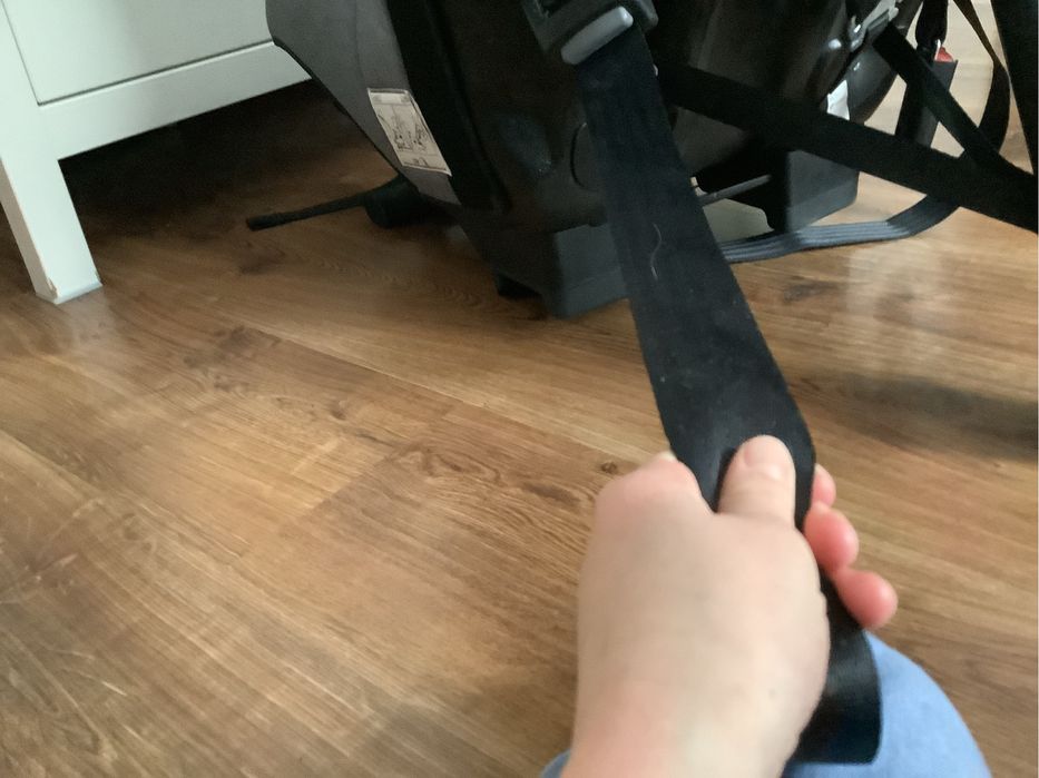 Fotelik Axkid Minikid do jazdy tyłem i przodem